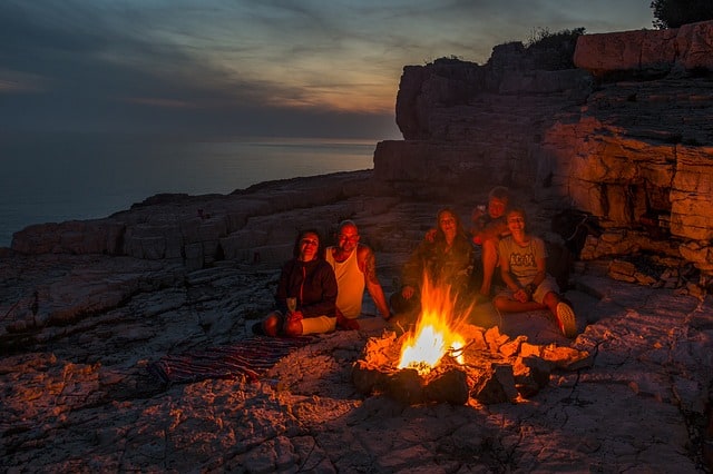 10 Survival Campsite Skills You Should Know 4 Making campfire