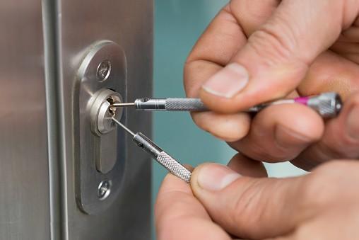 How to Pick a Lock for Survival (An In-Depth Guide) 4 key pins